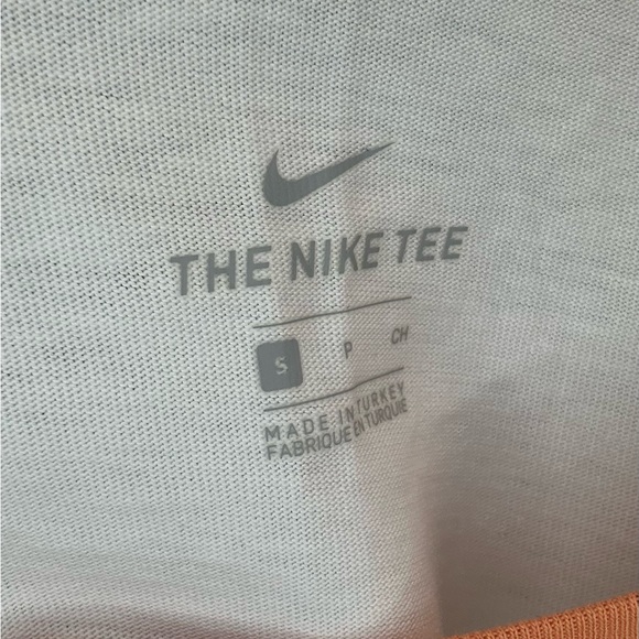 Just Do It Nike tee - Picture 6 of 6